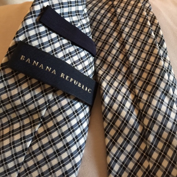 Tie - Picture 2 of 2